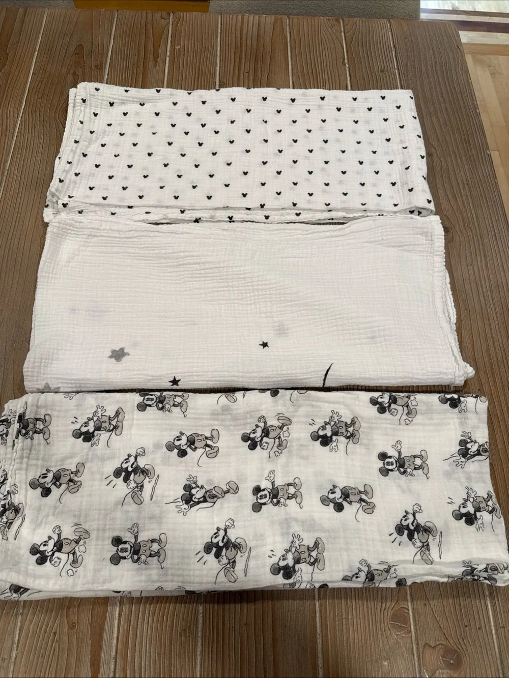 Pottery Barn Kids Disney Mickey Mouse Organic Cotton Muslin Blankets 3pc HTF